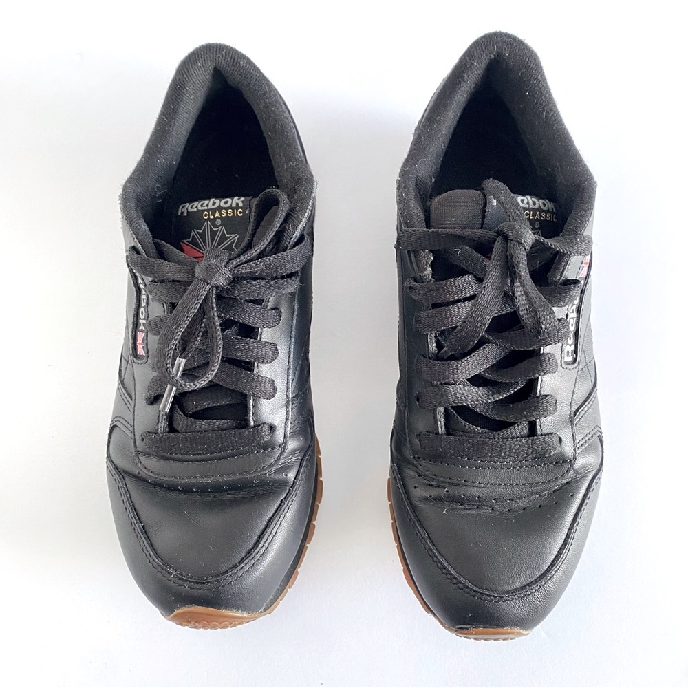 REEBOK Classic Black Runners